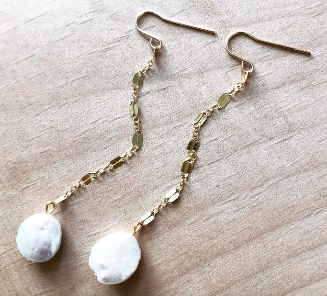 Musa Earrings - Pearl